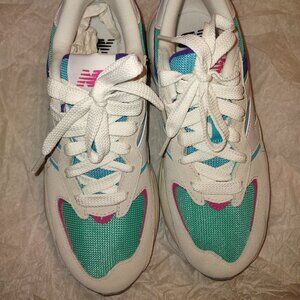 New Balance 57/40 Astral Glow Women's size 9